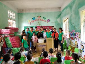 SATO: “NỤ CƯỜI LAN TỎA 2018” lan tỏa nụ cười đến trẻ em vùng cao tại Hòa Bình